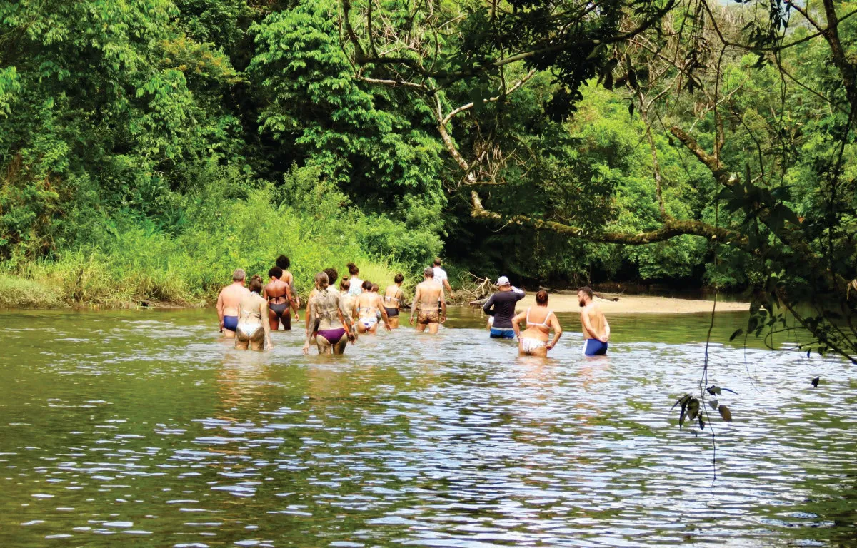 Canoagem no Rio Jaguareguava - Educar Turismo Pedagógico