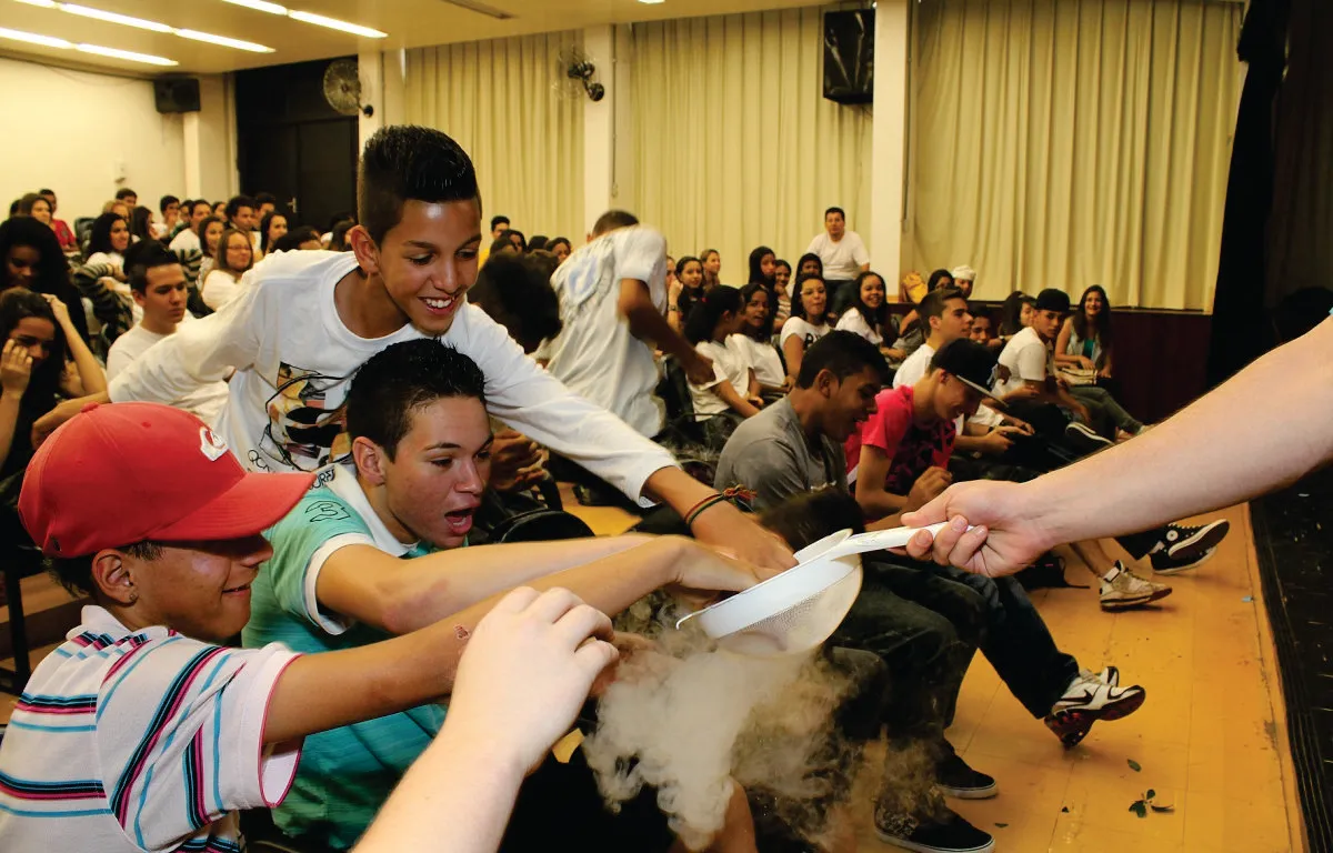 Show de Física - Educar Turismo Pedagógico